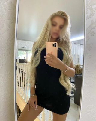 Купить проститутку в Сочи (Ксенечка, тел. 8 918 206-99-02)