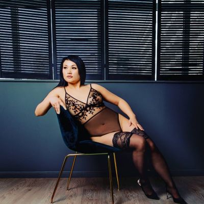 Юная шлюха Жанна Азиаточка, г. Сочи, интим 24 7